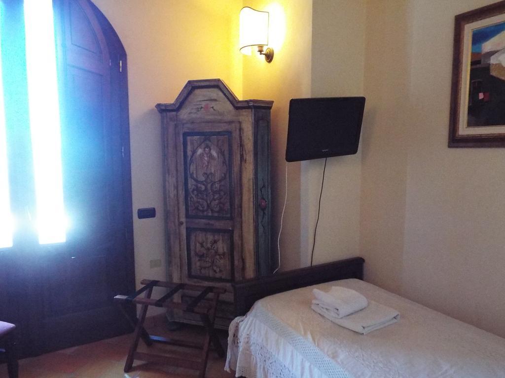 Turismo Rurale تْشيفالو الغرفة الصورة